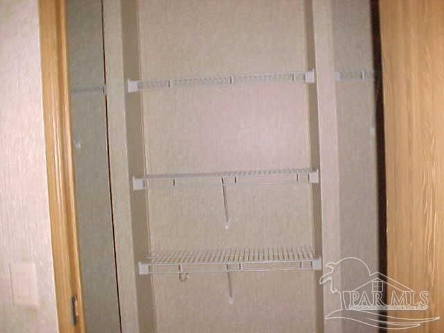 4727 Radio Rd, Milton, FL 32583