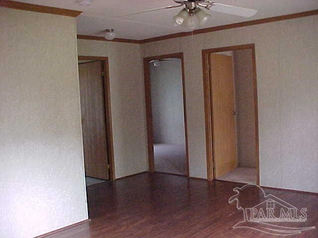 4727 Radio Rd, Milton, FL 32583