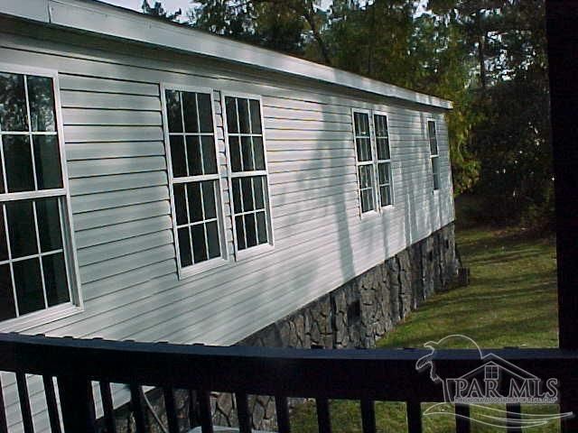 4727 Radio Rd, Milton, FL 32583