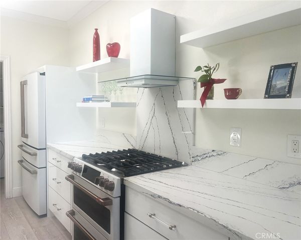 252 Mayflower, Newport Beach, CA 92660