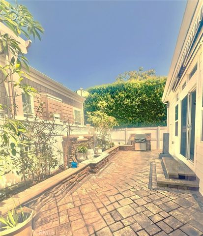252 Mayflower, Newport Beach, CA 92660
