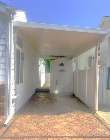 252 Mayflower, Newport Beach, CA 92660
