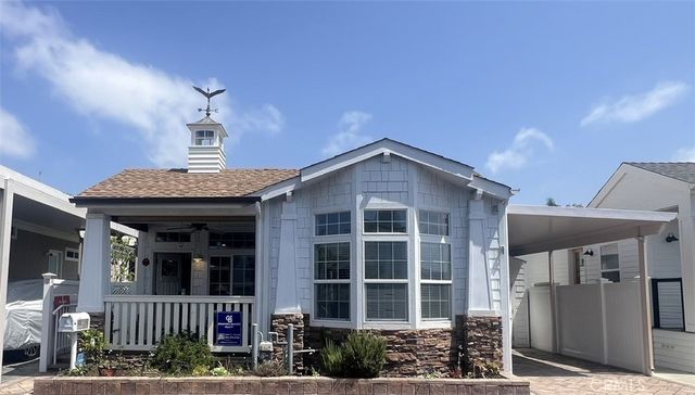 252 Mayflower, Newport Beach, CA 92660