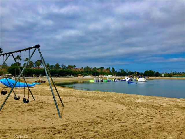 252 Mayflower, Newport Beach, CA 92660