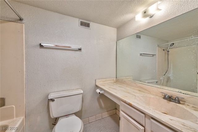 3930 University Center Drive 412, Las Vegas, NV 89119