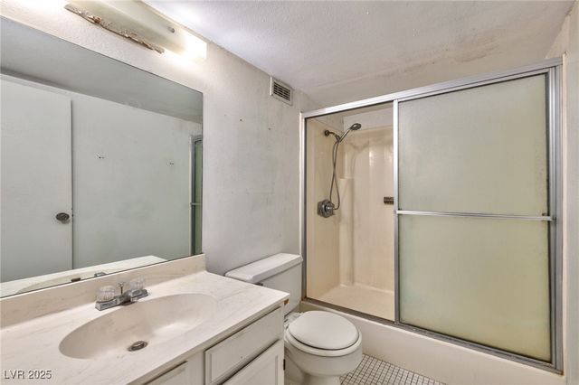 3930 University Center Drive 412, Las Vegas, NV 89119