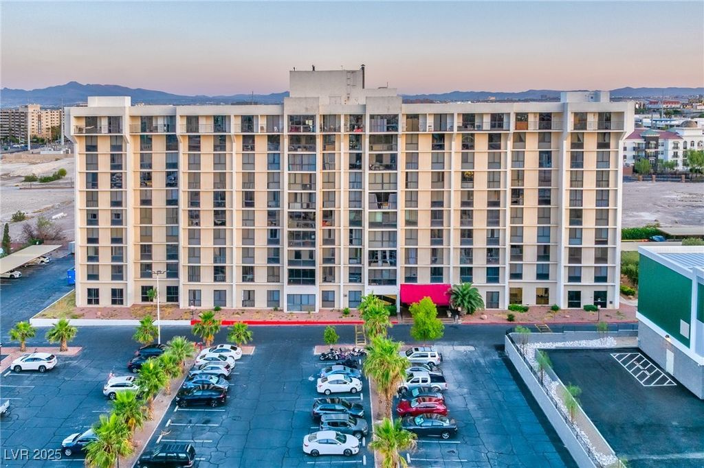 3930 University Center Drive 412, Las Vegas, NV 89119