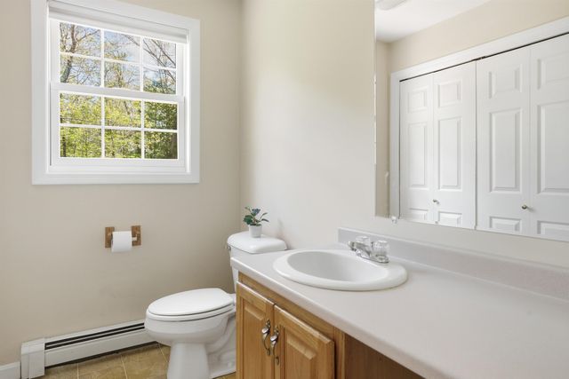 5 Van Buren Circle, Goffstown, NH 03045