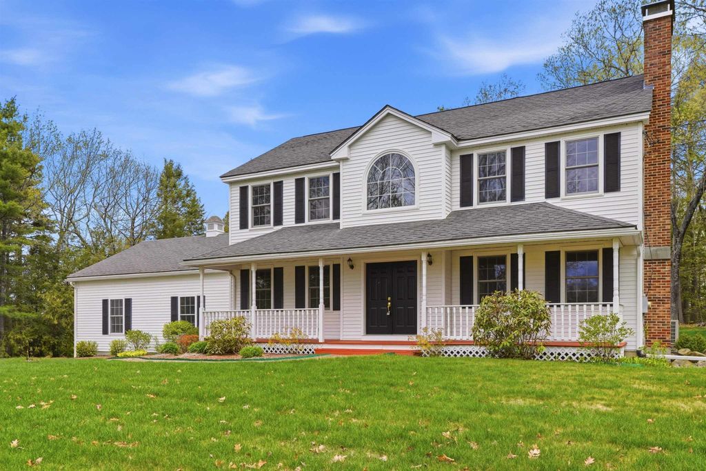 5 Van Buren Circle, Goffstown, NH 03045
