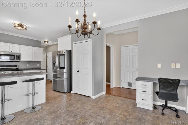 9172 Rotondo Drive, Hartland Township, MI 48855