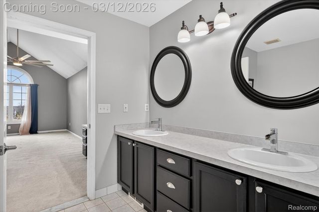 9172 Rotondo Drive, Hartland Township, MI 48855