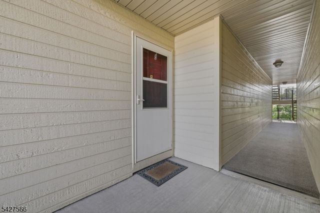 195 English Pl, Bernards Twp., NJ 07920