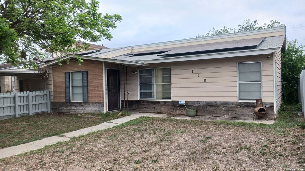 119 Langford, San Antonio, TX 78221
