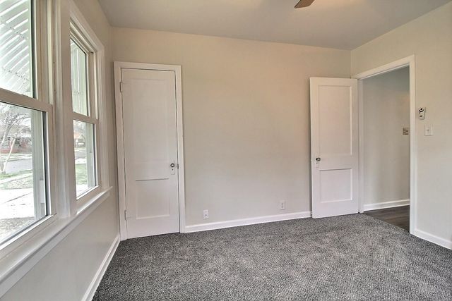 632 S Volutsia Ave, Wichita, KS 67211