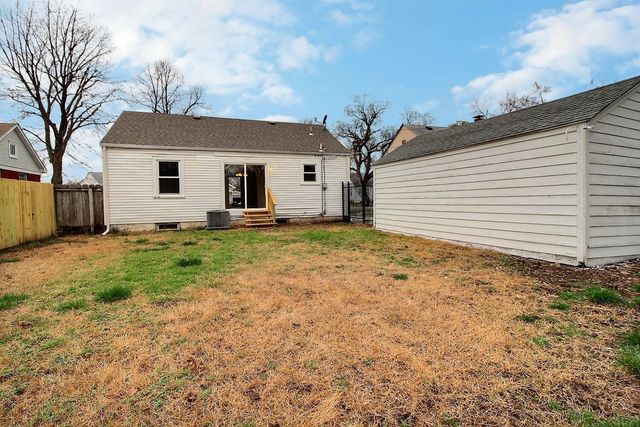 632 S Volutsia Ave, Wichita, KS 67211