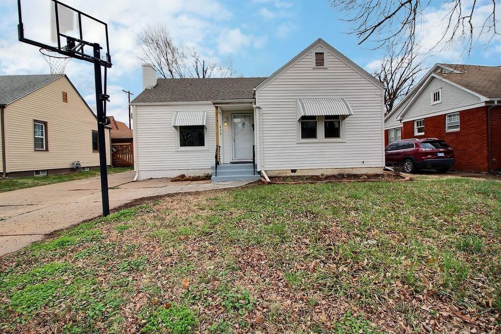 632 S Volutsia Ave, Wichita, KS 67211