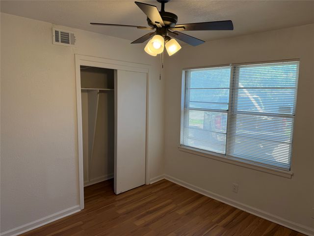 2800 W Fuller Avenue, Fort Worth, TX 76133