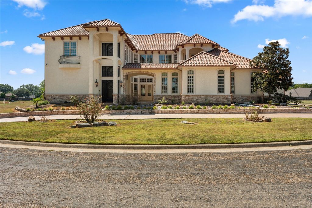 224 Kathryns Court, Mt Pleasant, TX 75455
