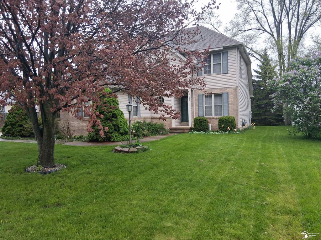 3123 E 10th Street, Frenchtown Twp, MI 48162