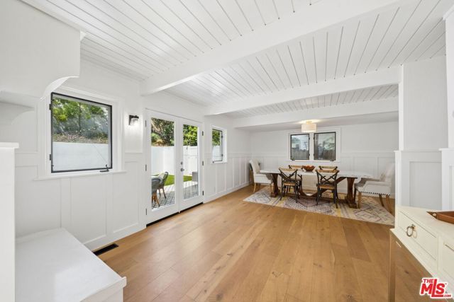 7727 W 82nd Street, Playa Del Rey (los Angeles), CA 90293
