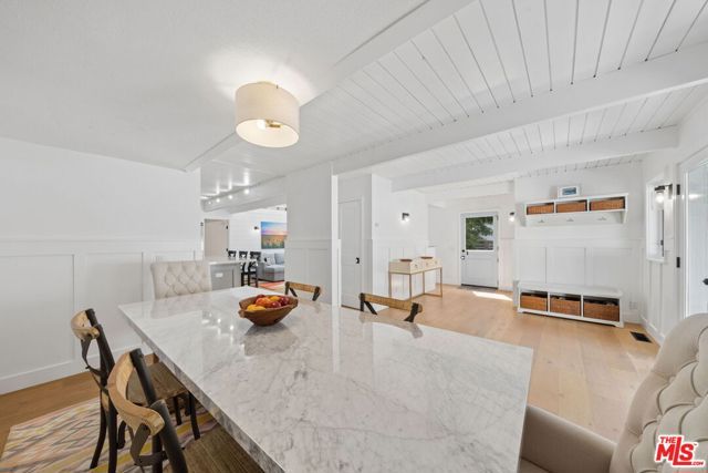7727 W 82nd Street, Playa Del Rey (los Angeles), CA 90293
