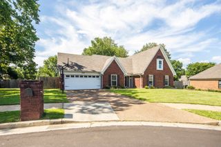 6546 WOODPARK CV, Bartlett, TN 38135