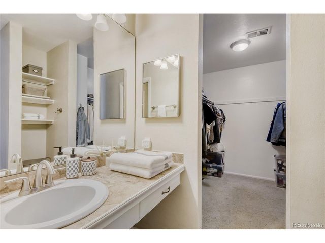 1079 W Powers Ave, Littleton, CO 80120