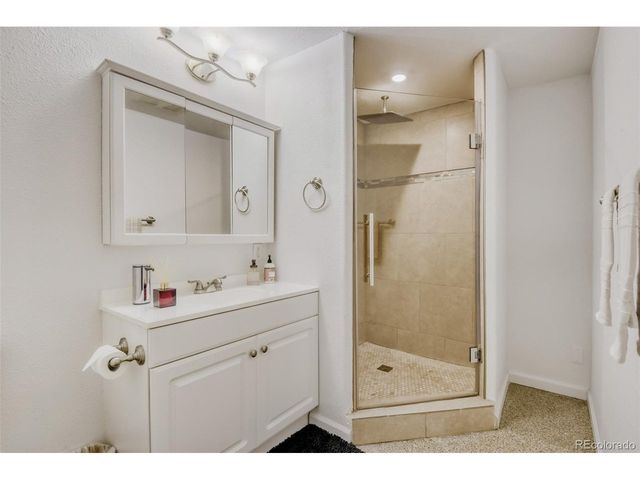 1079 W Powers Ave, Littleton, CO 80120