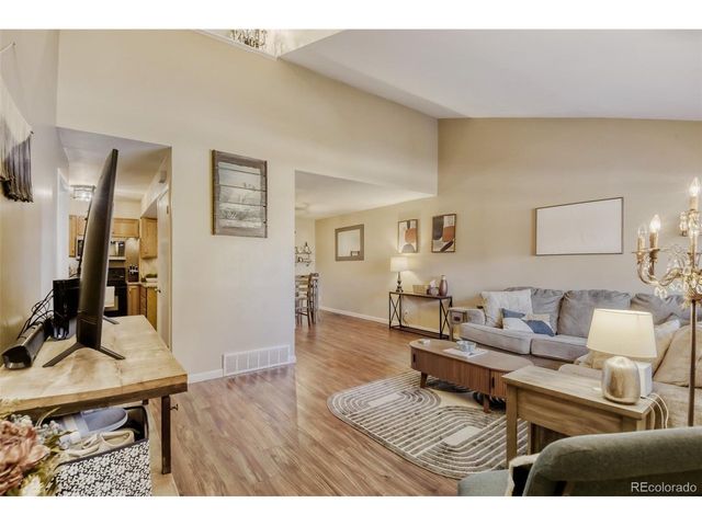 1079 W Powers Ave, Littleton, CO 80120