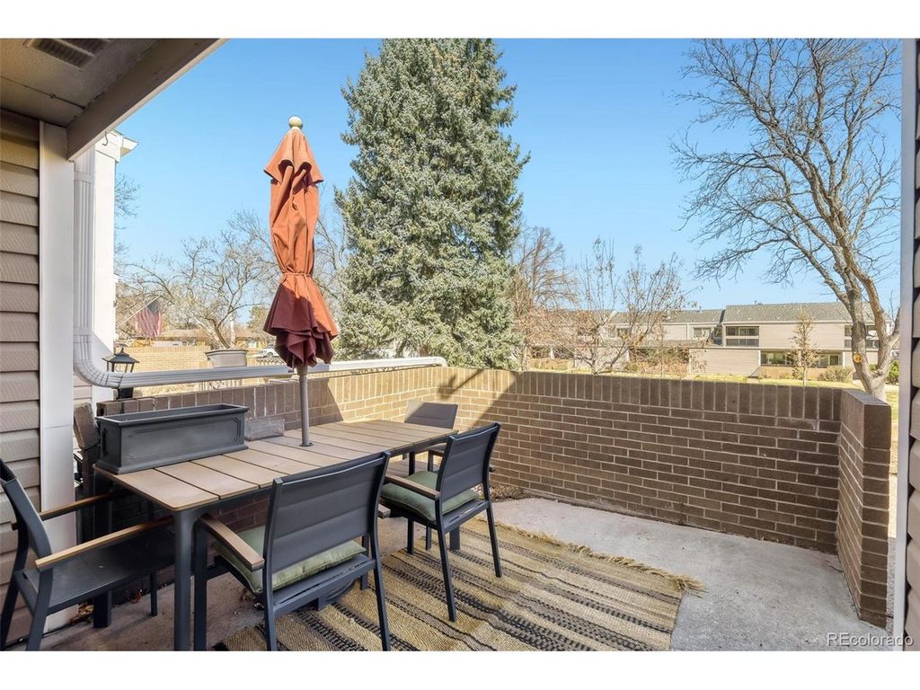 1079 W Powers Ave, Littleton, CO 80120