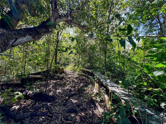 13 PR-997, Vieques, PR 00765