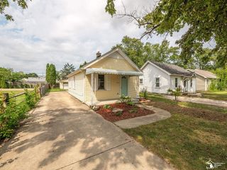 1214 Bacon Street, Monroe Twp, MI 48161