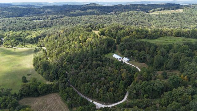 381 Bullock Cemetery Road, Somerset, KY 42503