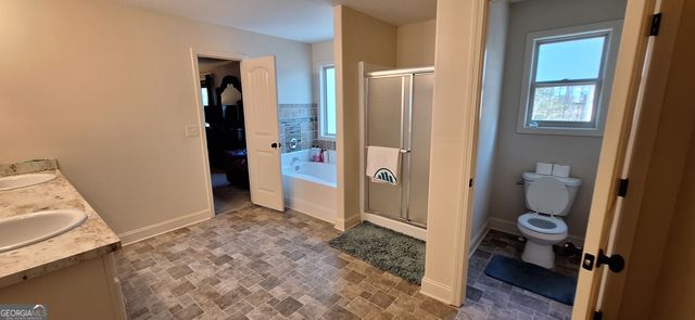 370 Emily Circle NW, Milledgeville, GA 31061