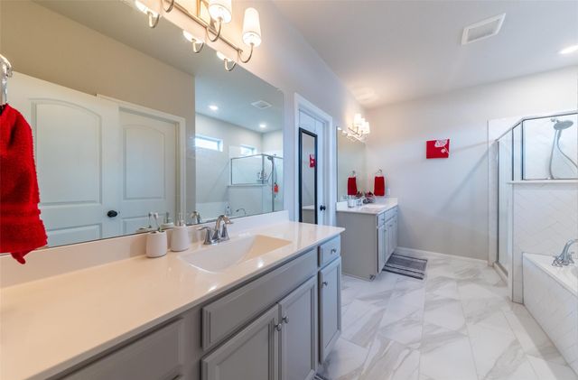 2440 Berryville LN, Leander, TX 78641