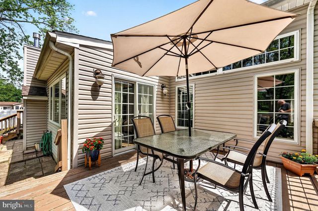 1 CEDAR LA, East Windsor, NJ 08520