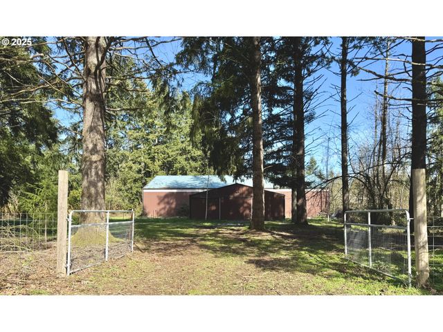 15400 Se BARLOW Ct, Damascus, OR 97089