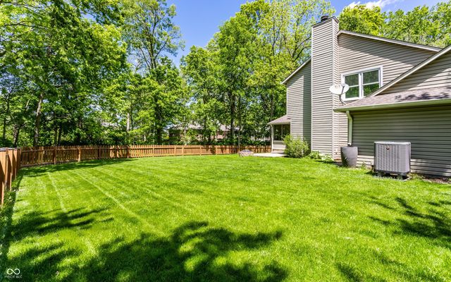 7328 Newbury Court, Fishers, IN 46038
