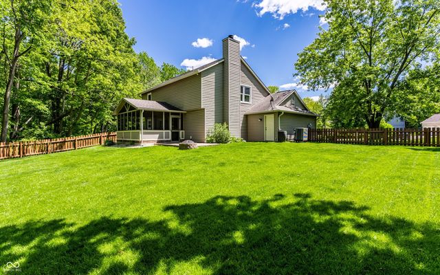 7328 Newbury Court, Fishers, IN 46038