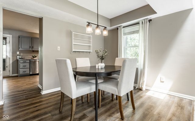 7328 Newbury Court, Fishers, IN 46038