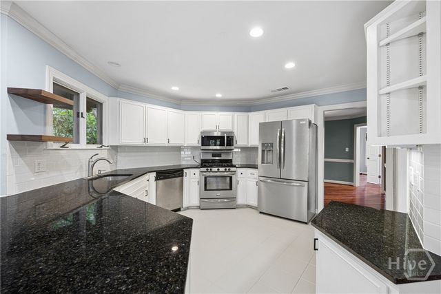 44 Black Hawk Trail, Savannah, GA 31411