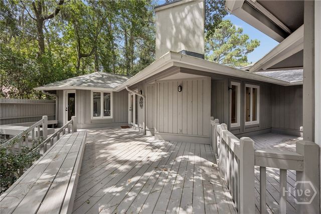 44 Black Hawk Trail, Savannah, GA 31411
