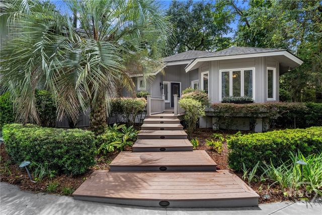 44 Black Hawk Trail, Savannah, GA 31411