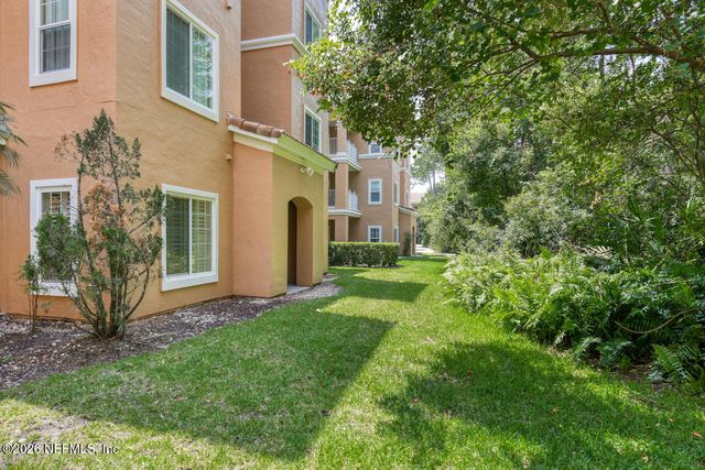 605 FAIRWAY Drive 203, St. Augustine, FL 32084