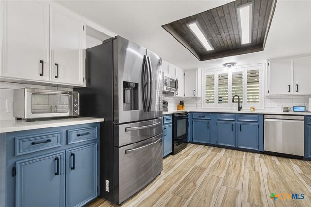 4001 Granada Drive, Georgetown, TX 78628