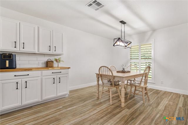 4001 Granada Drive, Georgetown, TX 78628
