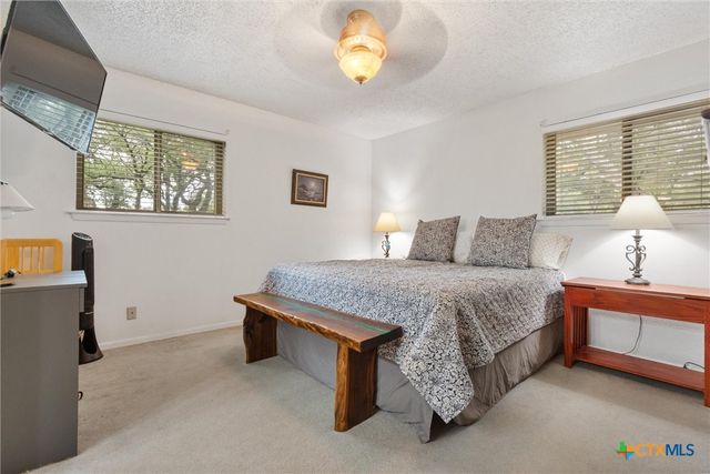 4001 Granada Drive, Georgetown, TX 78628