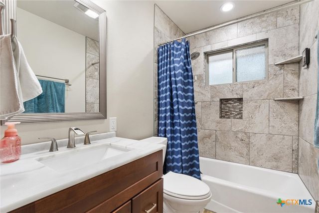 4001 Granada Drive, Georgetown, TX 78628