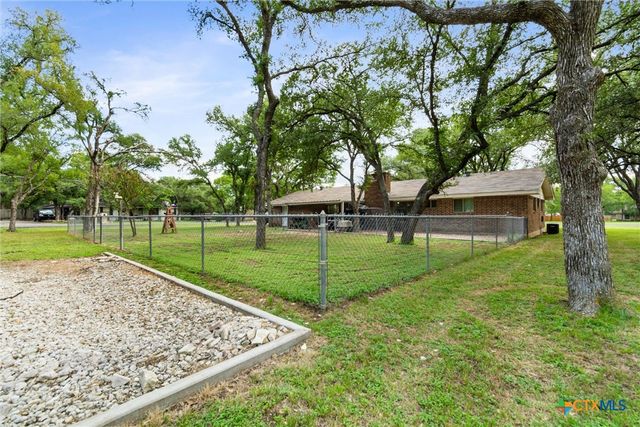 4001 Granada Drive, Georgetown, TX 78628