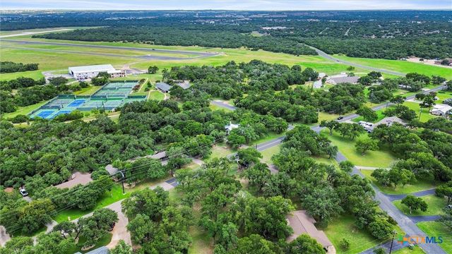 4001 Granada Drive, Georgetown, TX 78628
